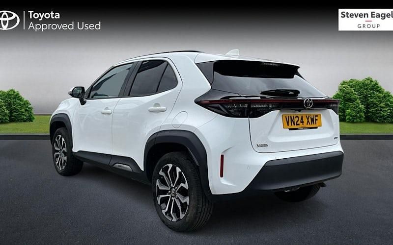 Used Toyota Yaris Hybrid Design 116 HP (85 kW) 2026 Estate