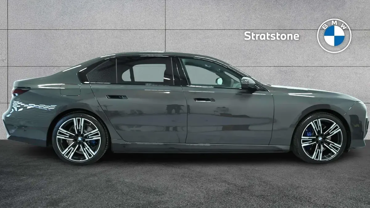 Used BMW 750e M Sport 482 HP (354 kW) 2026 Grey Sedan