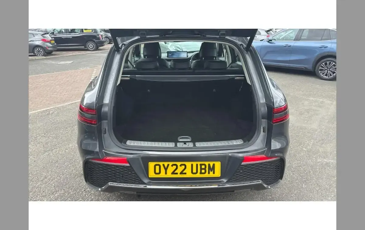 Used Genesis GV70 210 HP (154 kW) 2022 Grey SUV