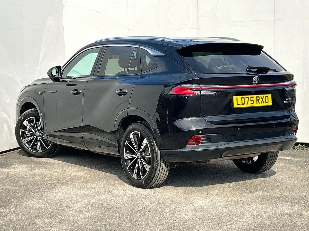 Używany MG HS Trophy 224 KM (164 kW) 2025 Czarny SUV