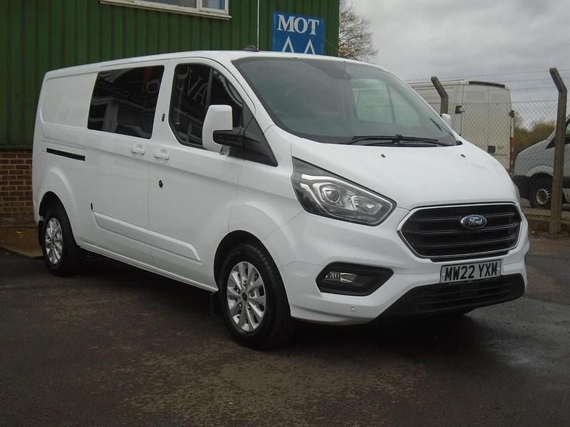 Used Ford Transit Custom Limited 130 HP (95 kW) 2022 White Van
