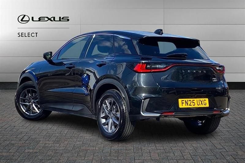 Used Lexus LBX 136 HP (100 kW) 2025 Black SUV