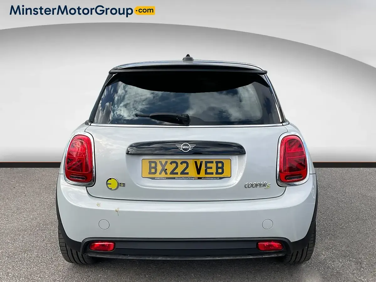 Used Mini Cooper S Hatch 135 kW (184 HP) 2022 Silver Hatchback