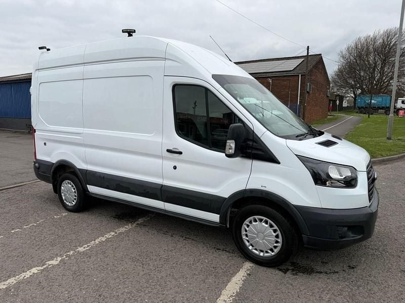 Usado Ford Transit 2018 Blanco Van