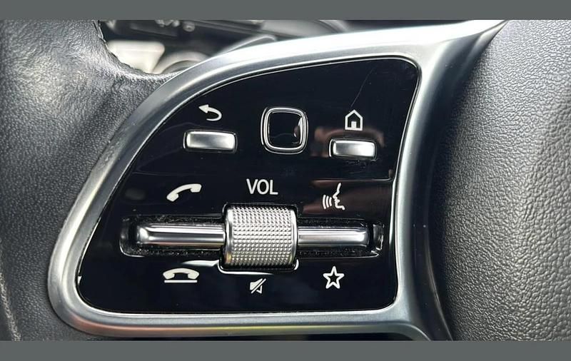 Used Mercedes A180 113 HP (83 kW) 2018 Grey Hatchback