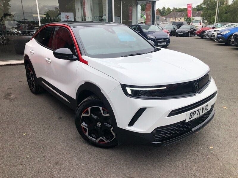 Used Vauxhall Mokka SRi 100 HP (73 kW) 2022 White SUV