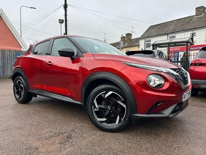 Used Nissan Juke N-Connecta 114 HP (83 kW) 2022 Red SUV