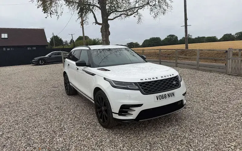 Used Land Rover Range Rover Velar HSE Dynamic 250 HP (183 kW) 2018 SUV