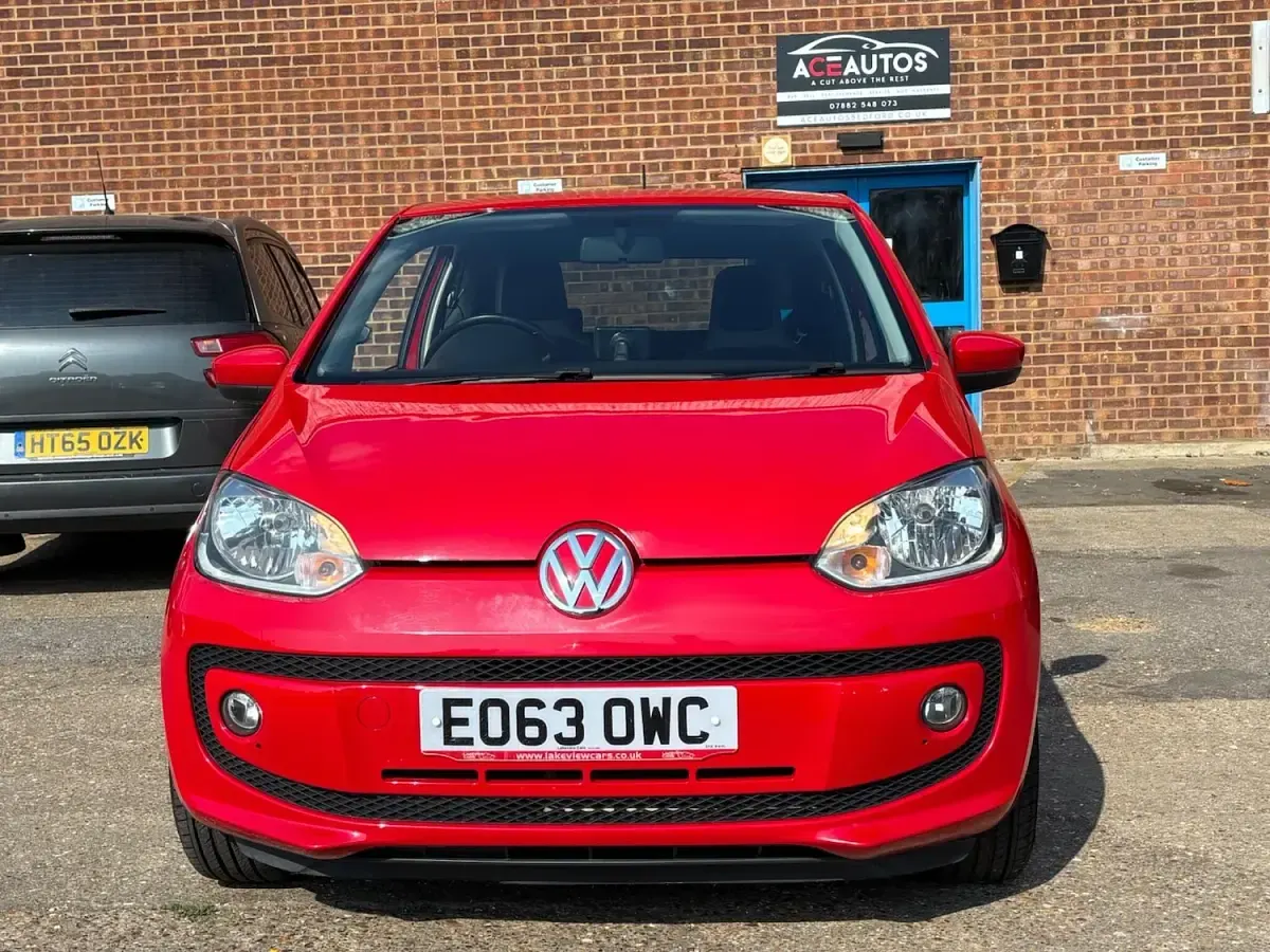 Used VW up! high up! 60 HP (44 kW) 2013 Red Hatchback
