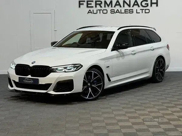 Used BMW 530e M Sport 287 HP (211 kW) 2022 White Estate