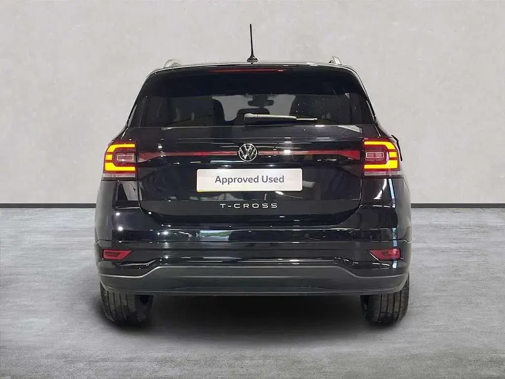 Used VW T-Cross R-line 110 HP (80 kW) 2023 Black SUV