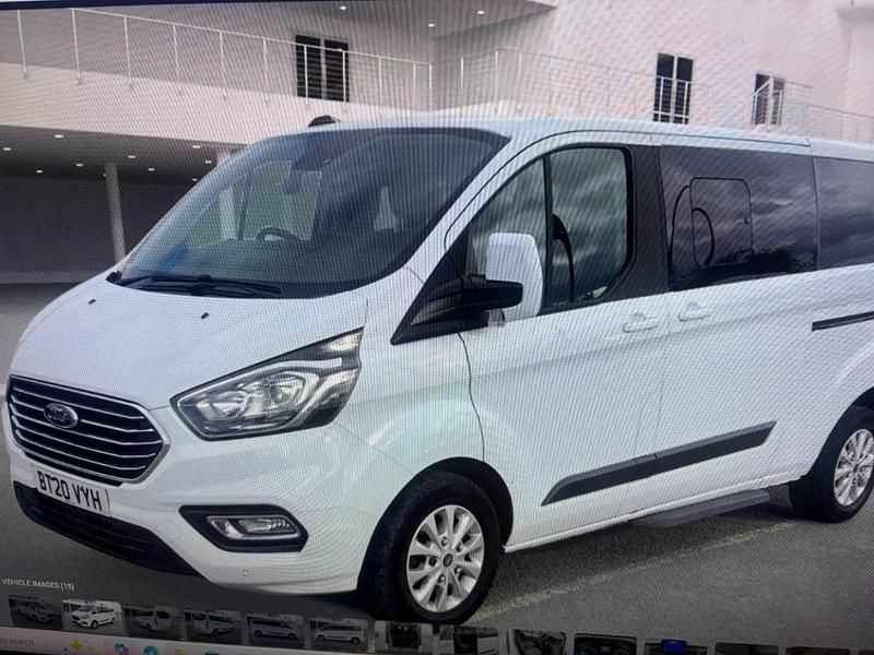 White Used 2020 Ford Tourneo Custom Zetec Van | £22,000 (Fair price) - Image 1/4