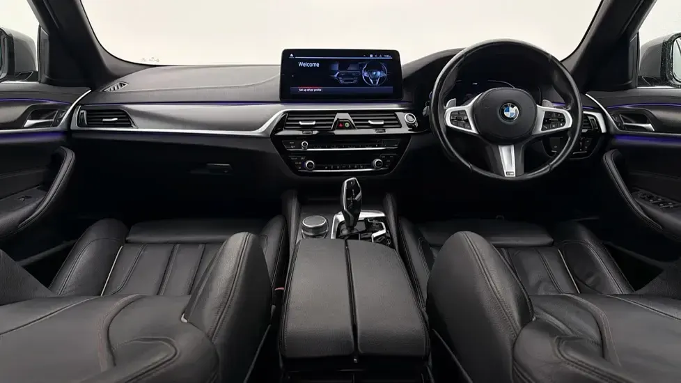 Used BMW 520 M Sport 187 HP (137 kW) 2021 Grey Estate
