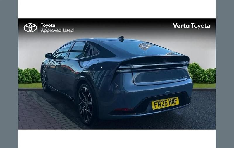 Used Toyota Prius 223 HP (164 kW) 2024 Other Hatchback