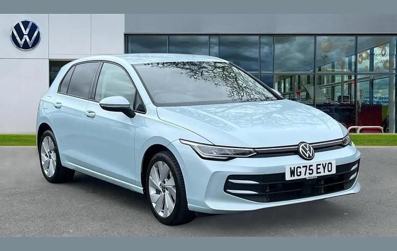 Used VW Golf VIII Match 204 HP (150 kW) 2025 Blue Hatchback