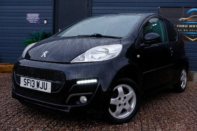 Used Peugeot 107 Allure 68 HP (50 kW) 2013 Black Hatchback