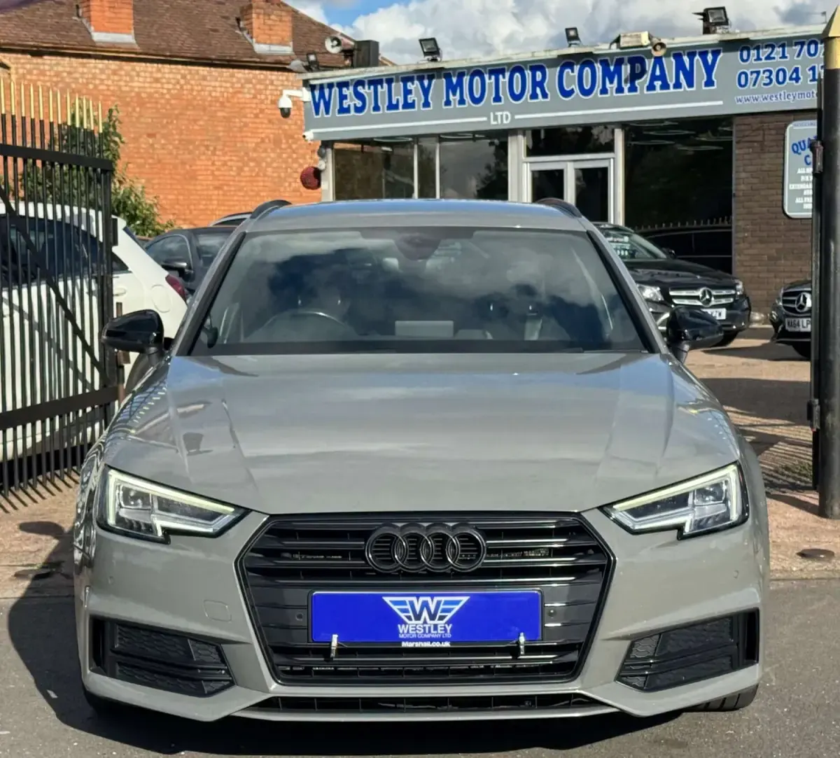Used Audi A4 Black Edition 190 HP (139 kW) 2018 Grey Estate
