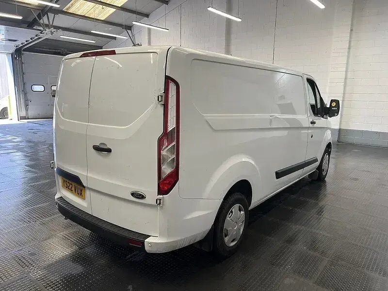 Used Ford Transit Custom Trend 105 HP (77 kW) 2022 White Van