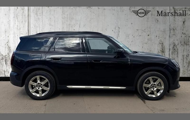 Used Mini Countryman Exclusive 218 HP (160 kW) 2024 Black SUV