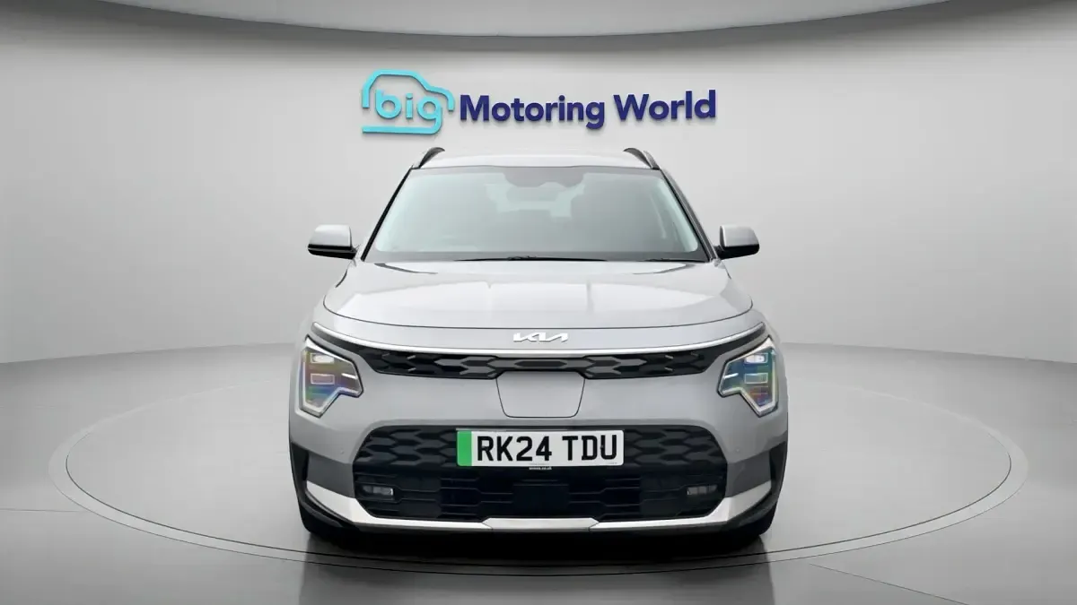 Used Kia e-Niro 147 kW (201 HP) 2024 Grey SUV