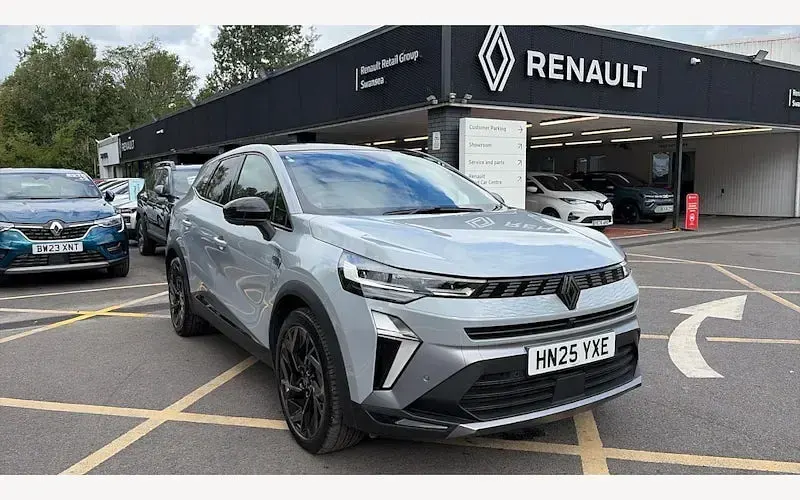 Used Renault Symbioz Iconic Esprit Alpine 143 HP (105 kW) 2025 SUV