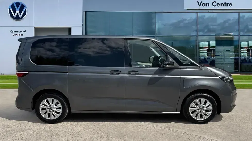 Used VW Multivan Life 218 HP (160 kW) 2024 Indium grey metallic MPV