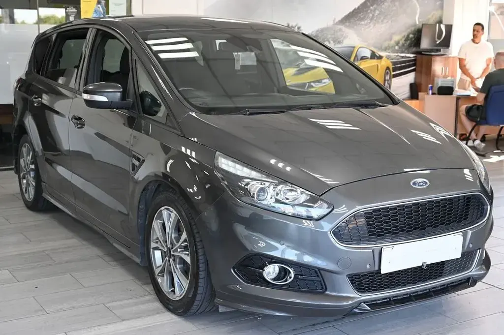 Used Ford S-MAX ST-Line 2018 Grey MPV