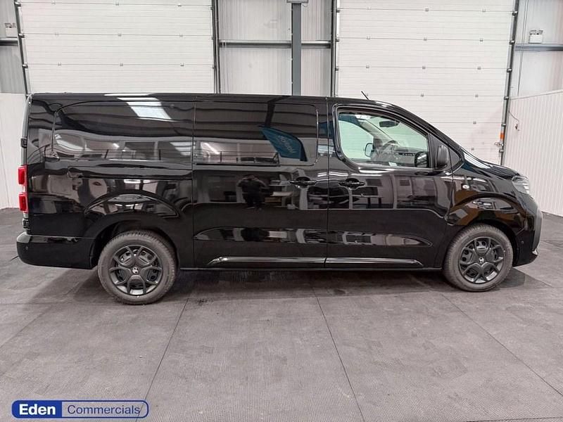 Neu Vauxhall Vivaro 145 PS (106 kW) 2025 Schwarz Van / Kleinbus