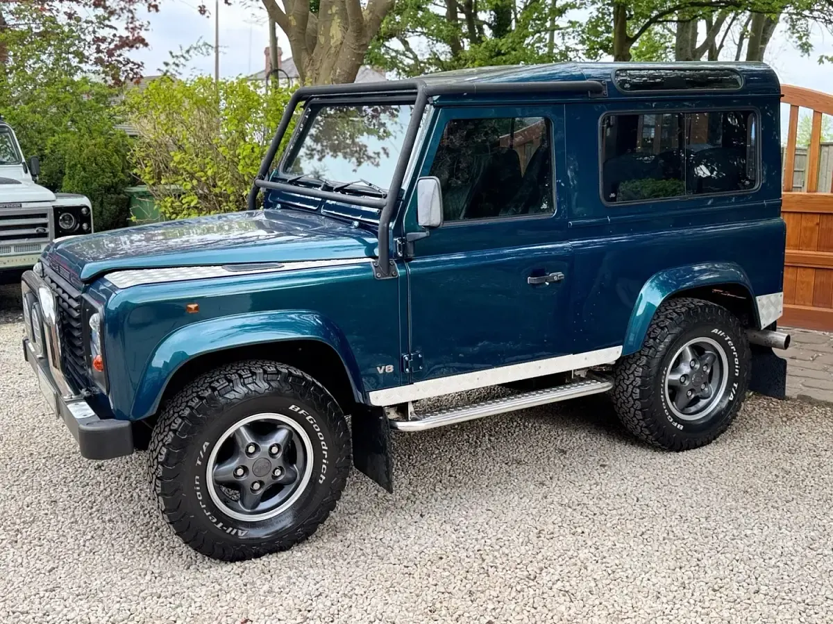 Used Land Rover Defender 1999 Blue