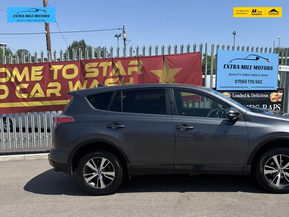 Used Toyota RAV4 Business Edition 141 HP (103 kW) 2016 Grey SUV