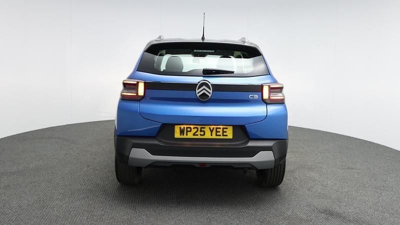 Used Citroën C3 PureTech 101 HP (74 kW) 2025 Blue SUV