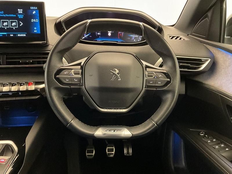 Second-hand Peugeot 3008 GTi 2022 Alb SUV