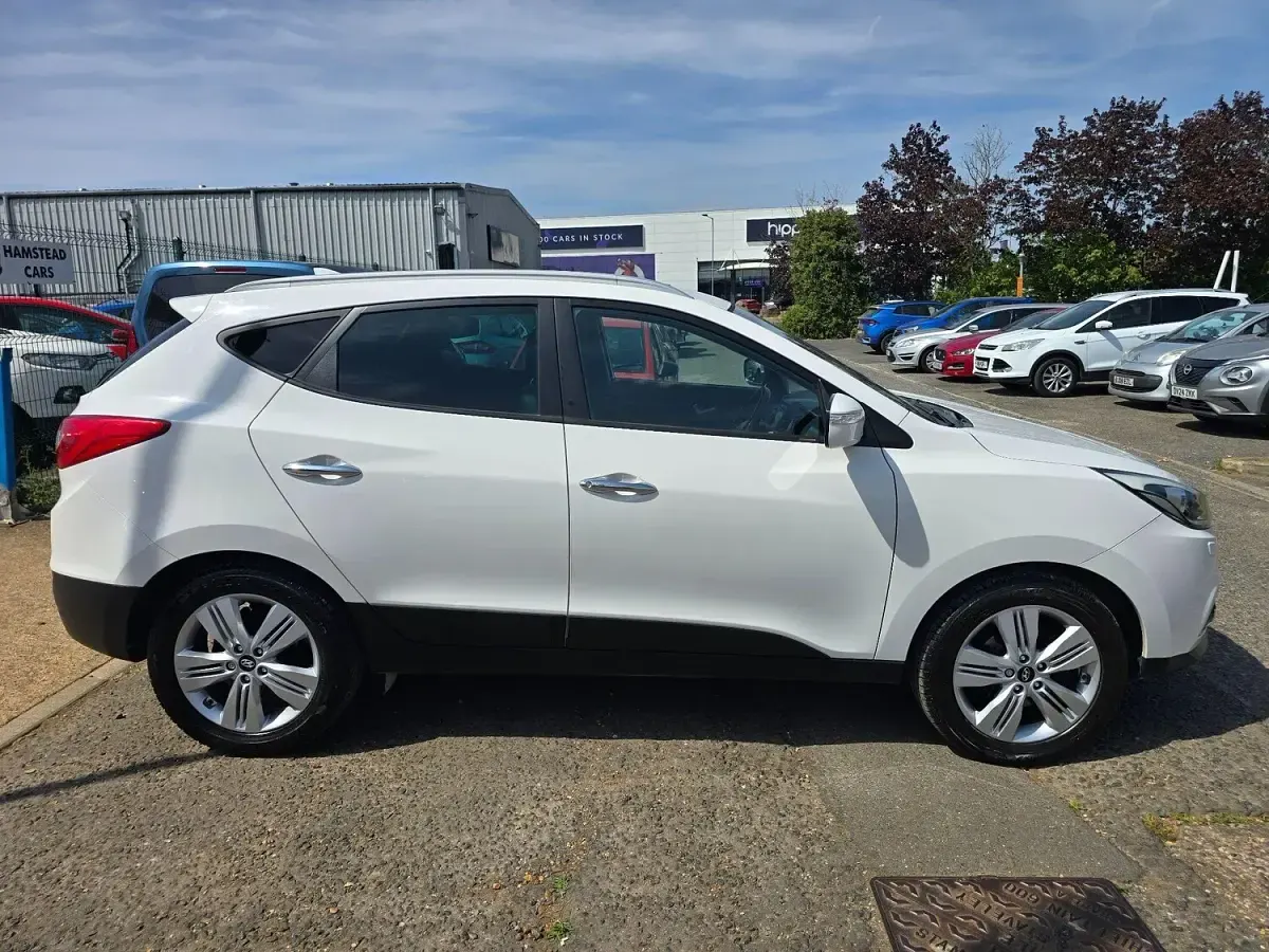 Used Hyundai ix35 Premium 2013 White SUV