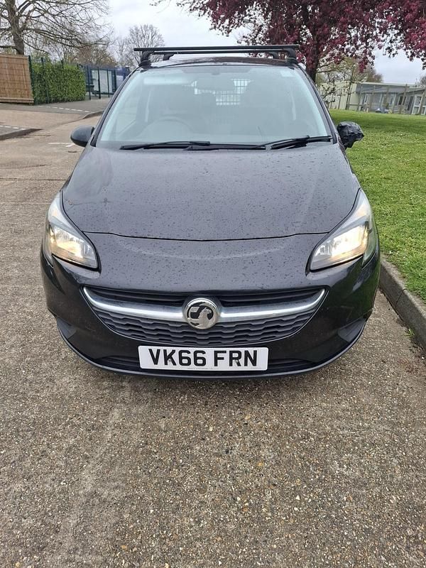 Used Vauxhall Corsa 95 HP (69 kW) 2016 Black Hatchback