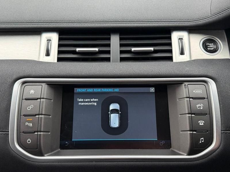 Used Land Rover Range Rover evoque SE 2017 White Estate