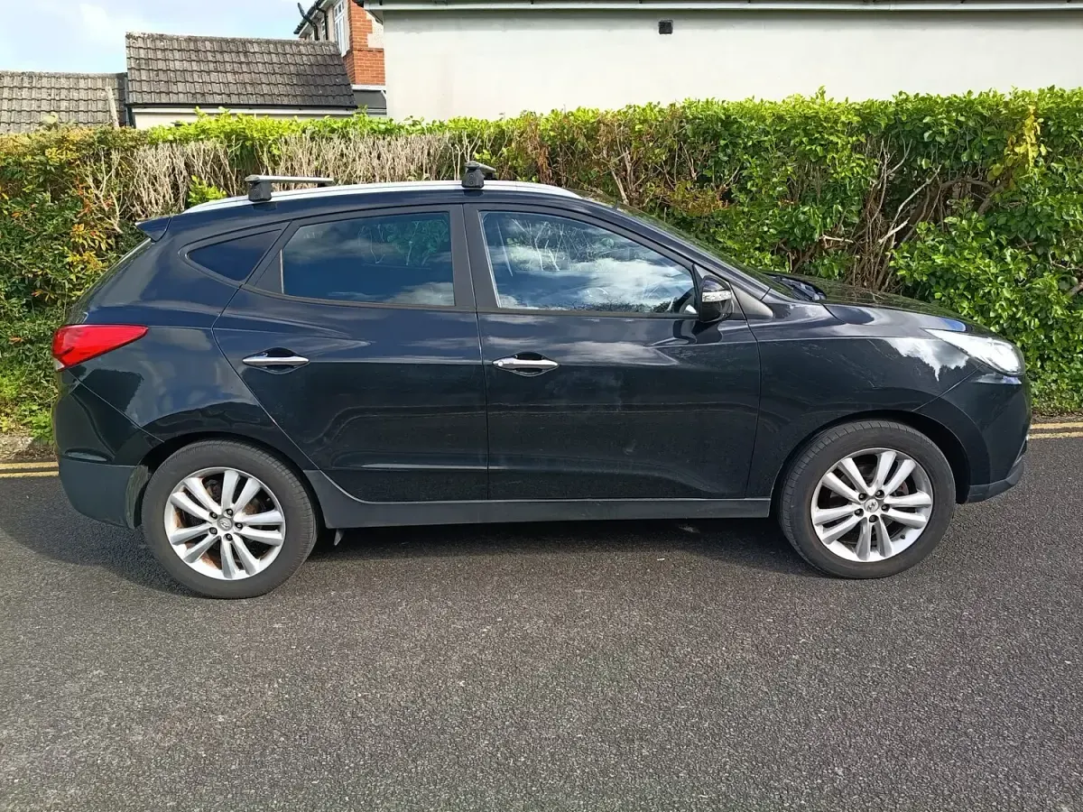 Used Hyundai ix35 Premium 134 HP (98 kW) 2010 Black SUV