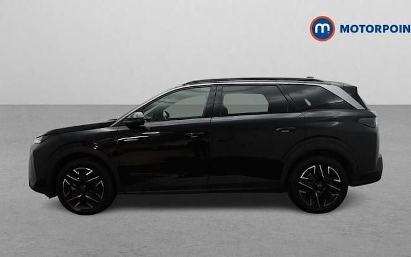 Used Peugeot 5008 Allure 136 HP (100 kW) 2025 Black SUV