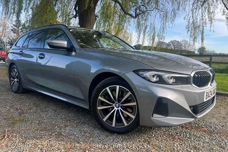 Used BMW 330e Sport Line 2024