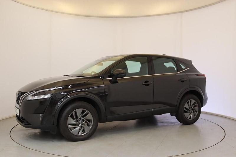 Black Used 2022 Nissan Qashqai Acenta Premium SUV | £15,495 (Super price) - Image 1/3