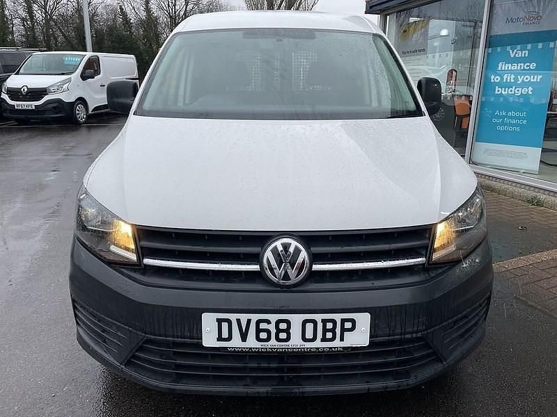 Used VW Caddy Startline 102 HP (75 kW) 2018 White MPV