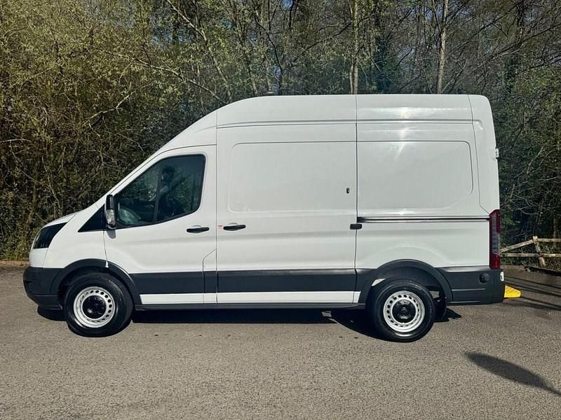 Begagnad Ford Transit 130 HK (95 kW) 2018 Vit Van