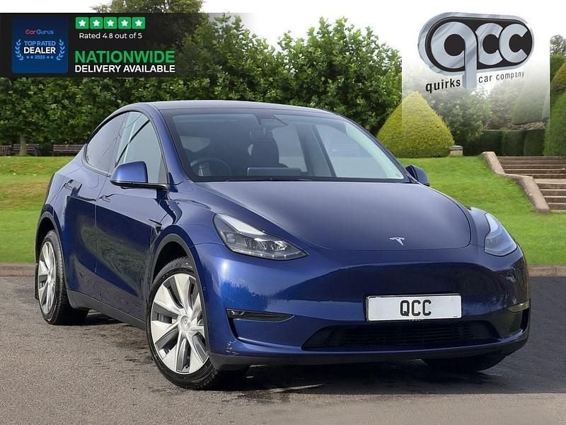 Blue Used 2022 Tesla Model Y Long Range AWD SUV | £20,950 (Fair price) - Image 1/4