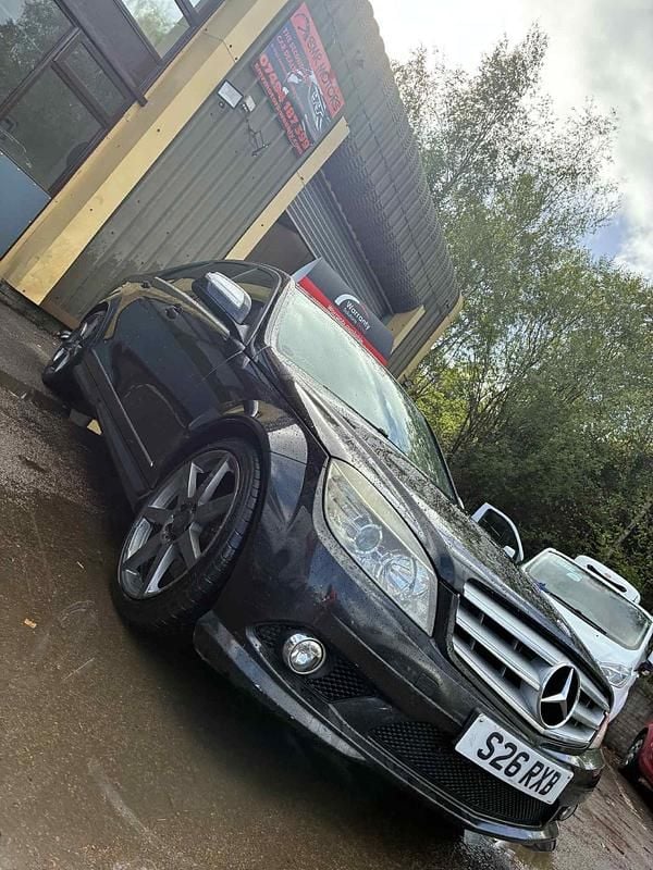 Black Used 2007 Mercedes C220 Sedan | £2,500 (Expensive) - Image 1/4