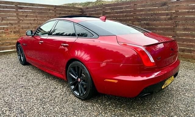Used Jaguar XJ R-Sport 300 HP (220 kW) 2017 Red Sedan