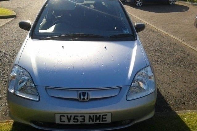 Begagnad Honda Civic 2003 Halvkombi