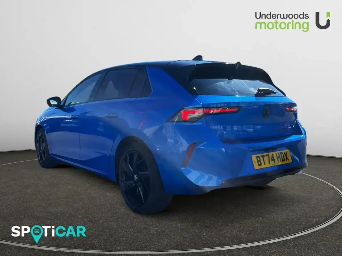 Used Vauxhall Astra S 128 HP (94 kW) 2024 Blue Hatchback