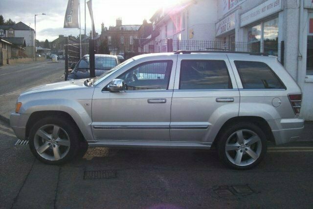 Used Jeep Grand Cherokee 215 HP (158 kW) 2006 SUV