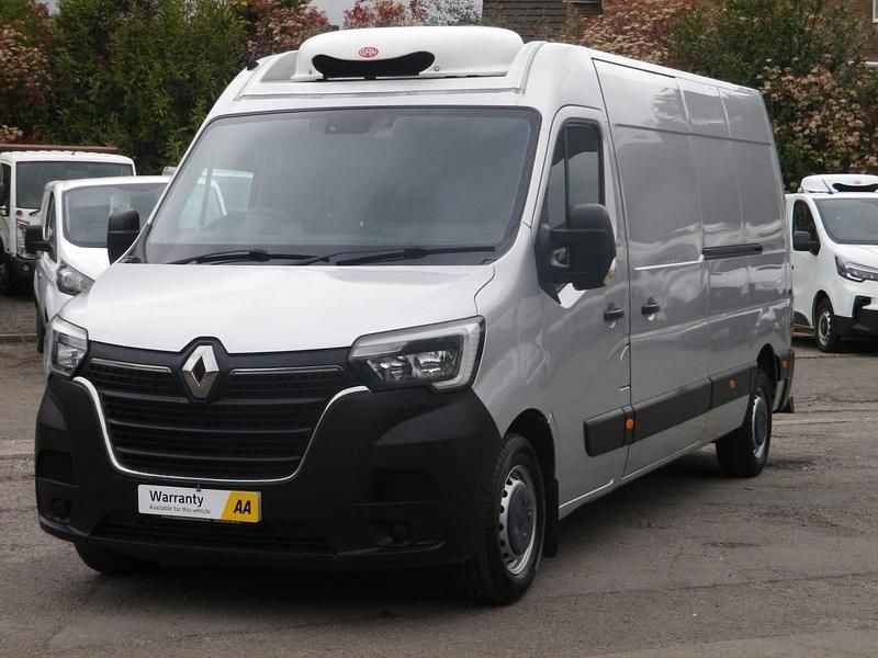 Używany Renault Master Business 2022 Szary Minivan