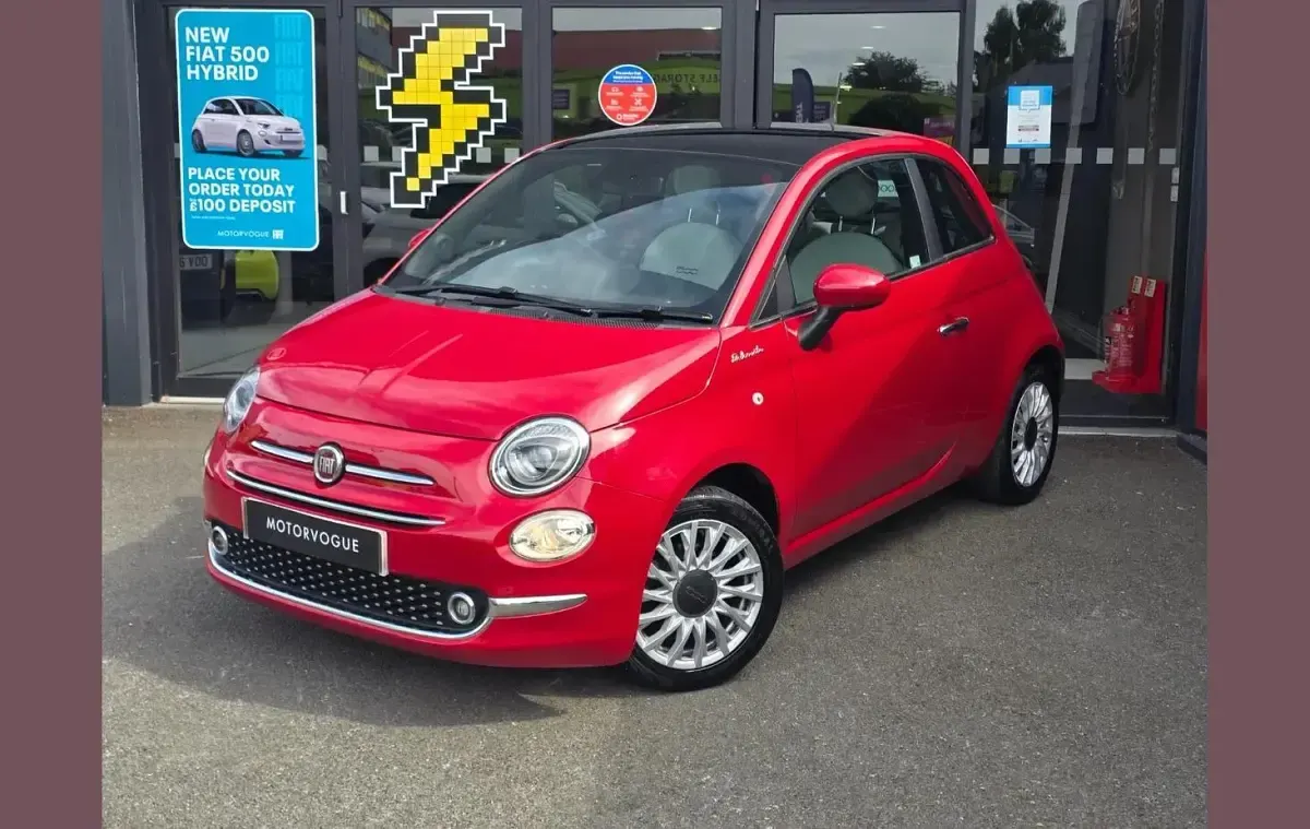 Used Fiat 500 Dolcevita 70 HP (51 kW) 2022 Red Hatchback