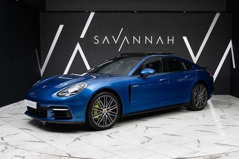 Used Porsche Panamera 462 HP (339 kW) 2018 Blue Hatchback